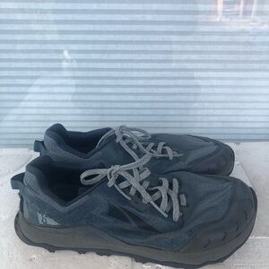 Altra Lone Peak 6 Women’s Blue Trail Running Shoes Sneakers Size 10.5(Wide)